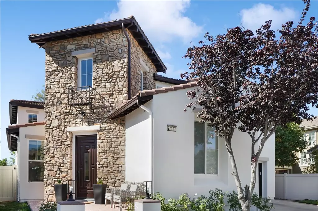 Temecula, CA 92591,27497 Lock Haven CT