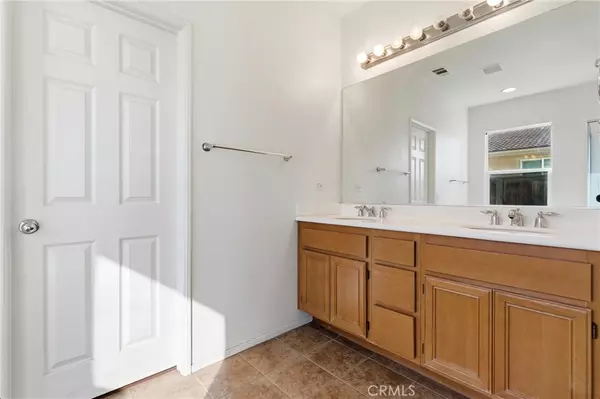 San Jacinto, CA 92582,741 Amor