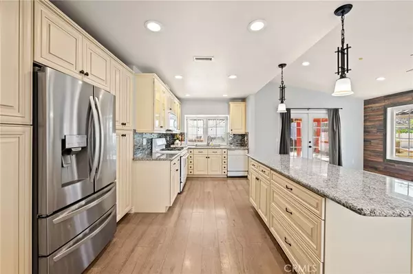 Escondido, CA 92026,741 Cleveland