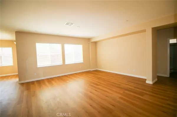 Menifee, CA 92585,29577 Longshore DR