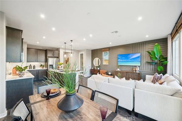 16051 Montenegro LN, Fontana, CA 92336