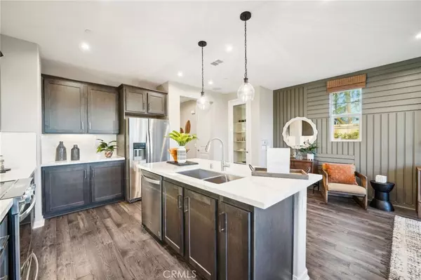 Fontana, CA 92336,16051 Montenegro LN