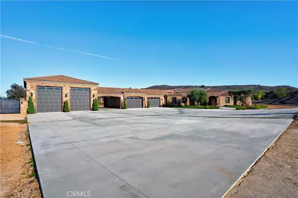 Murrieta, CA 92562,39760 Amber CT