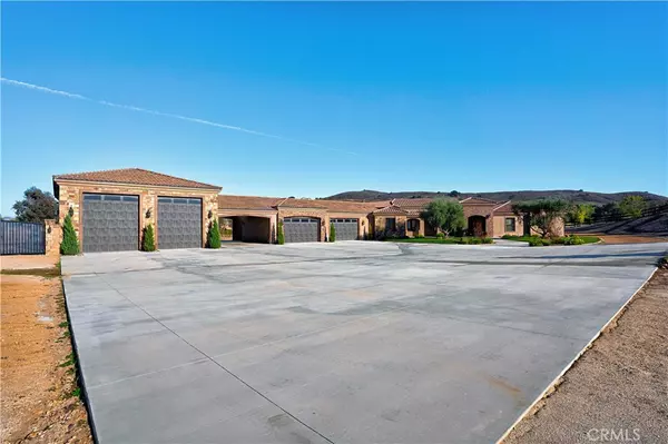 Murrieta, CA 92562,39760 Amber CT