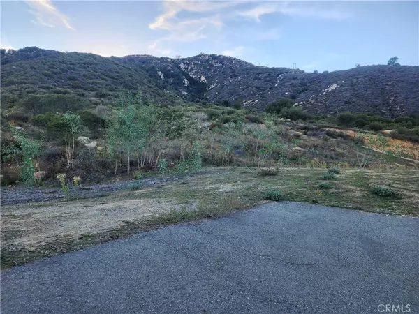 Lake Elsinore, CA 92530,29 Lakeview