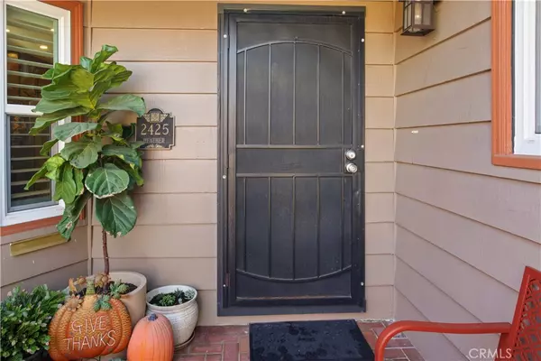 Long Beach, CA 90815,2425 Heather AVE