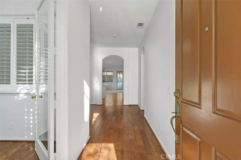 Temecula, CA 92591,31090 Nassau CT