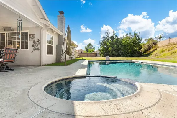 Glendora, CA 91740,911 Groveton