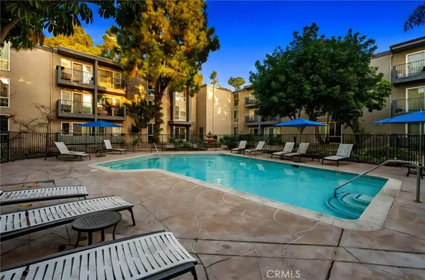 San Diego, CA 92115,4860 Rolando CT #37