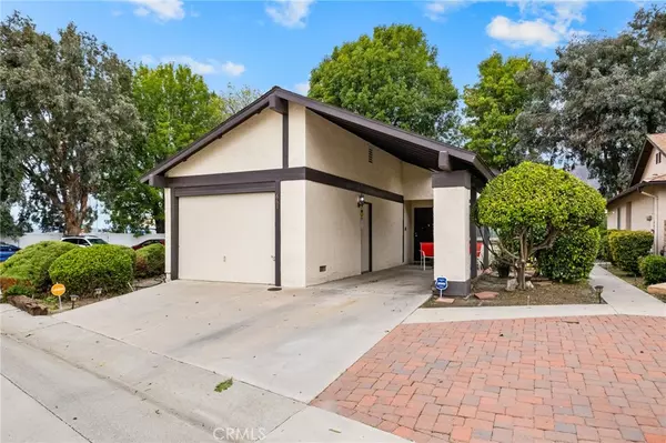 San Jacinto, CA 92583,661 W Villa Chaparral