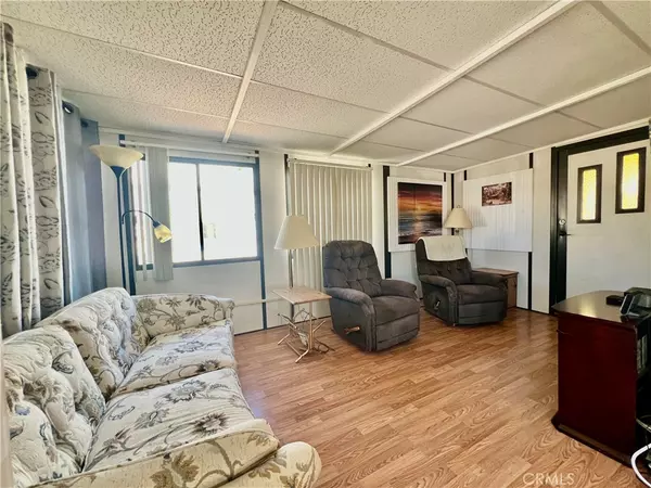 San Jacinto, CA 92583,1417 Western