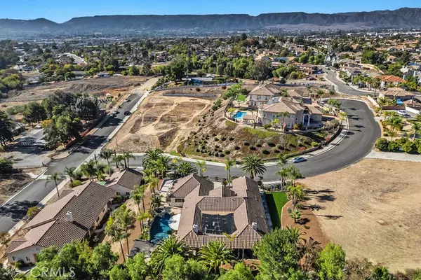 Murrieta, CA 92562,40271 Berlie