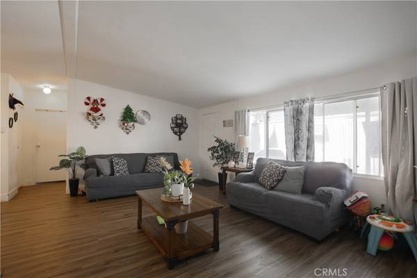 Eastvale, CA 91752,5800 Hamner AVE #273