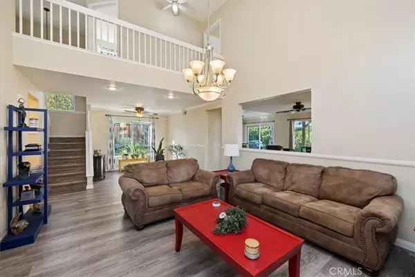 Temecula, CA 92592,31710 Corte Esparza