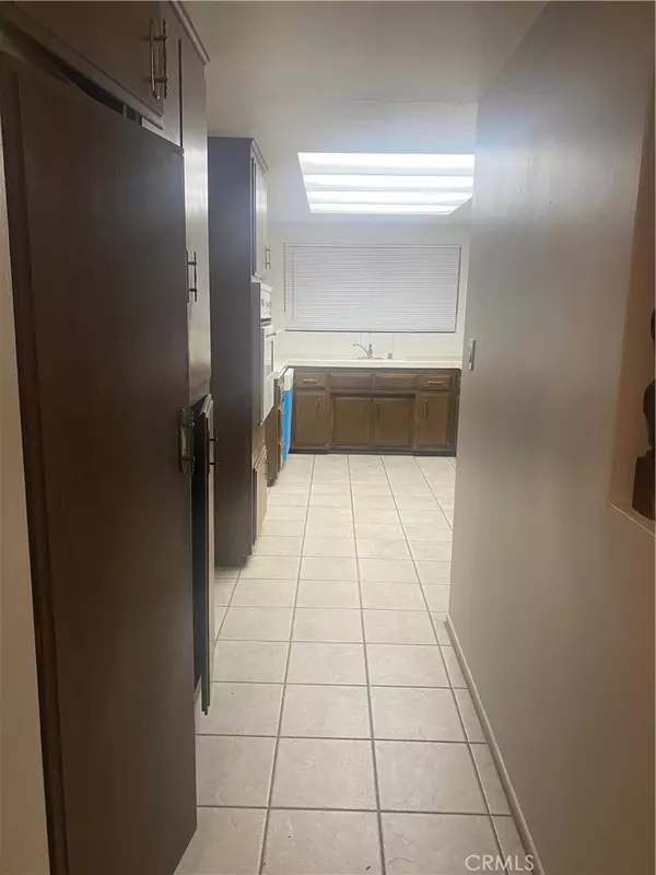 Hemet, CA 92543,40092 Walnut