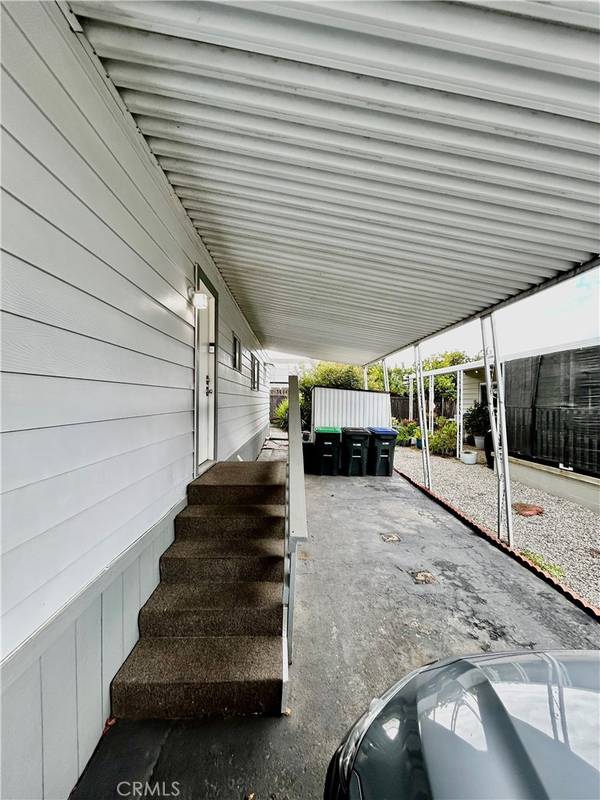 Hemet, CA 92544,881 N Lake st #210