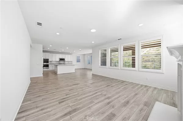 Fallbrook, CA 92028,35909 Shetland E