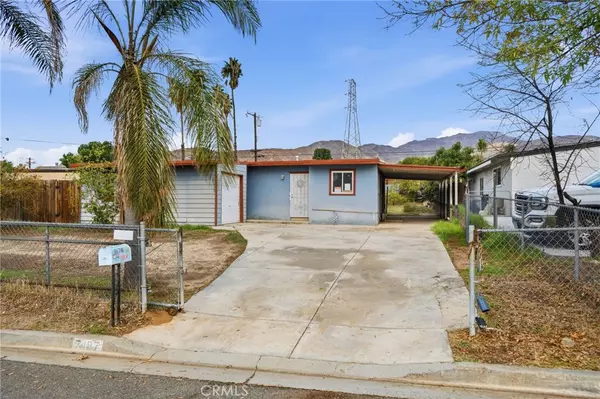 7487 Eddy, Jurupa Valley, CA 92509