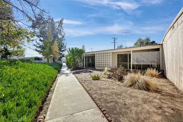 Hemet, CA 92543,604 Gibbel