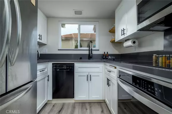 Mission Viejo, CA 92691,23306 La Mar #C