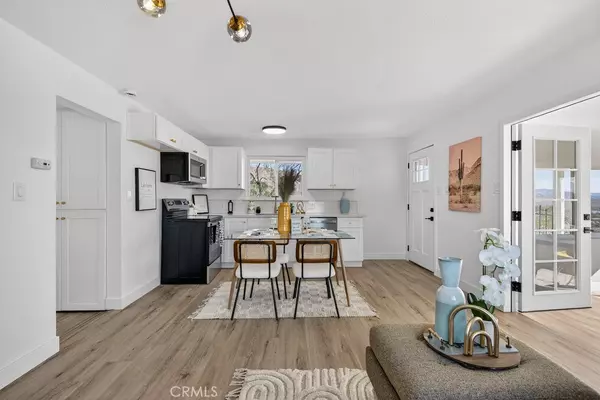 Desert Hot Springs, CA 92241,22700 Tamyran