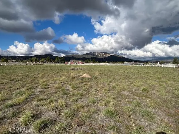 Aguanga, CA 92536,295 Flightline Way