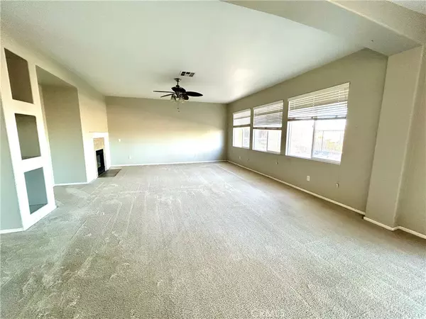 Lake Elsinore, CA 92532,31946 Gloxinia