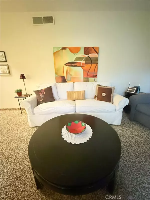 Fresno, CA 93710,6380 N 5th