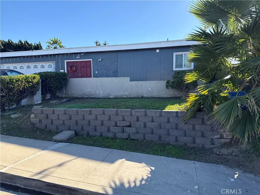 Chula Vista, CA 91911,350 Tourmaline CT