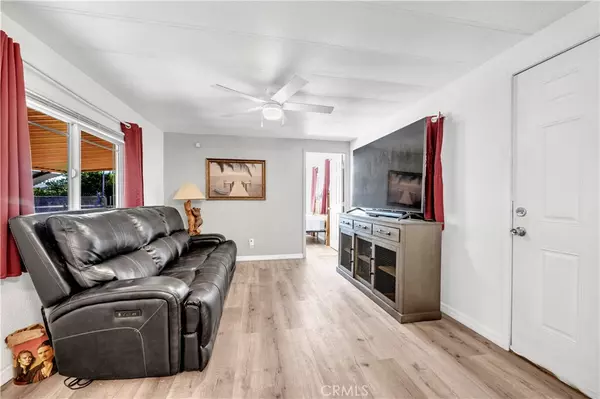 Loma Linda, CA 92354,25526 Redlands #101