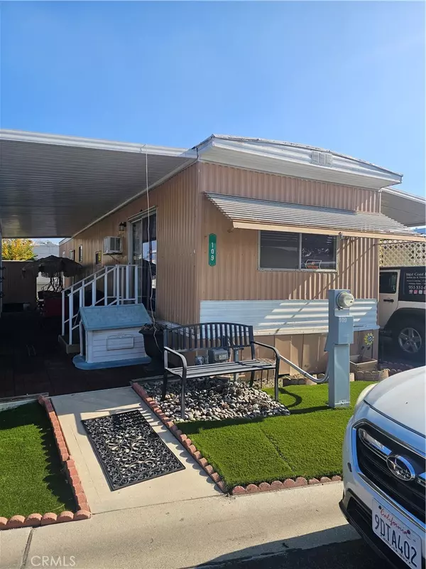 206 LYON #109, Hemet, CA 92543