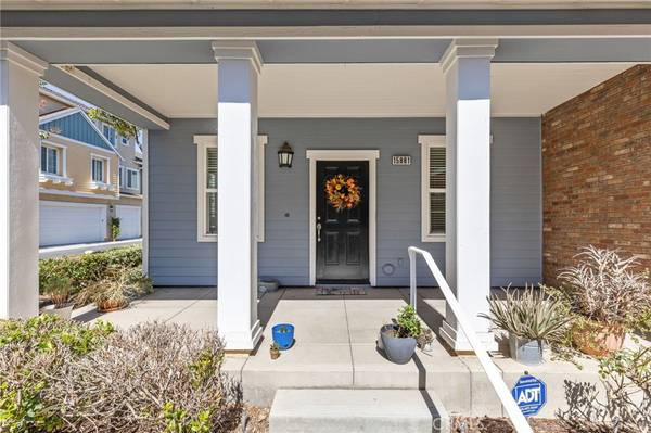 15881 Birdfeeder LN, Chino, CA 91708