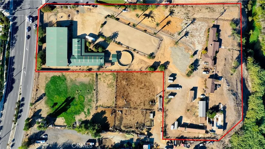 Eastvale, CA 92880,8312 Grapewin ST