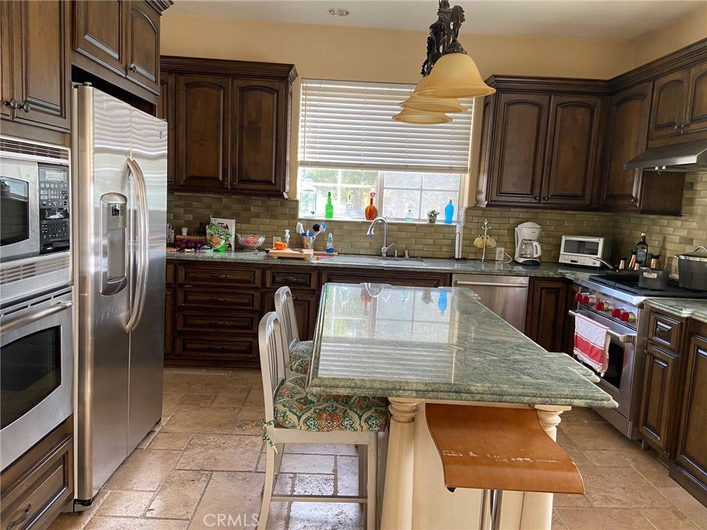 26570 Ocean View DR, Malibu, CA 90265