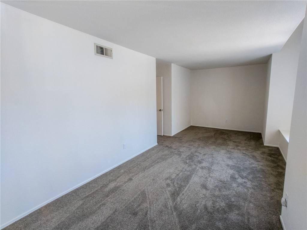 Highland, CA 92346,28727 Sycamore DR