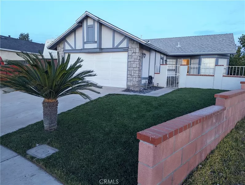 11737 Driftwood DR, Fontana, CA 92337