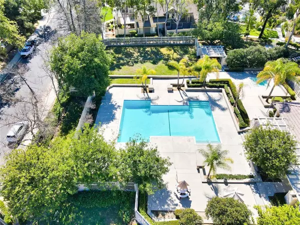 Diamond Bar, CA 91789,2606 S Quarry LN #B