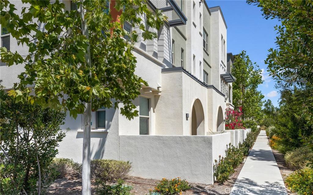 Irvine, CA 92618,164 Acamar
