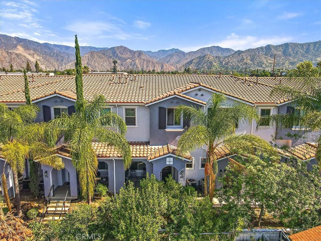 332 W Foothill BLVD #11, Azusa, CA 91702