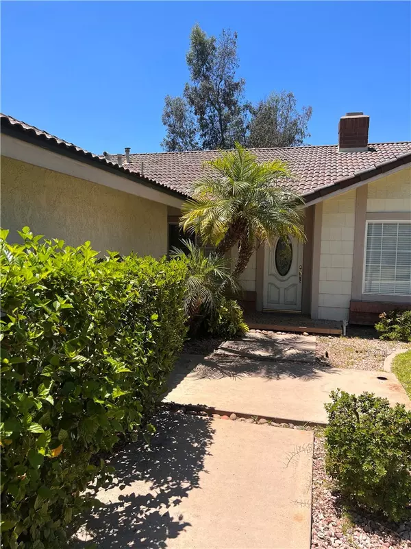 Diamond Bar, CA 91765,1027 banner Ridge Rd.