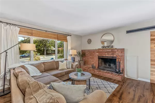 Claremont, CA 91711,306 N Mountain AVE