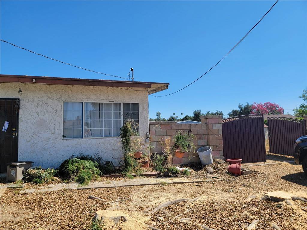 San Dimas, CA 91773,312 S Valley Center AVE