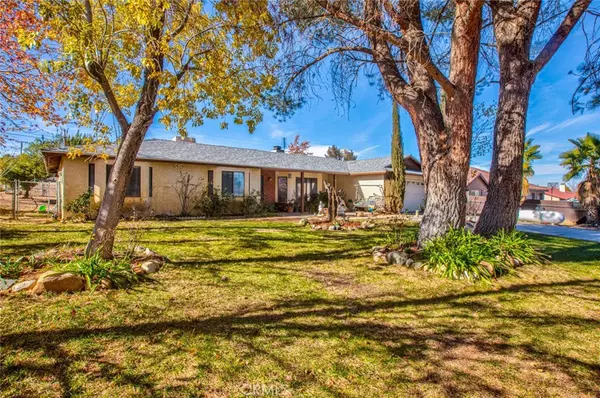 7944 Arrowhead Lake RD, Hesperia, CA 92345