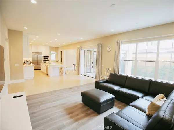 Irvine, CA 92620,111 Joshua Tree