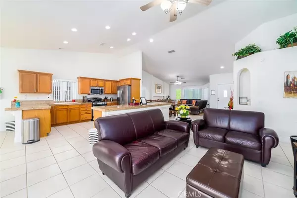 Cathedral City, CA 92234,27715 Hombria DR
