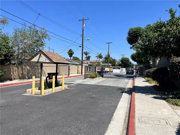 8628 Century BLVD #D, Paramount, CA 90723