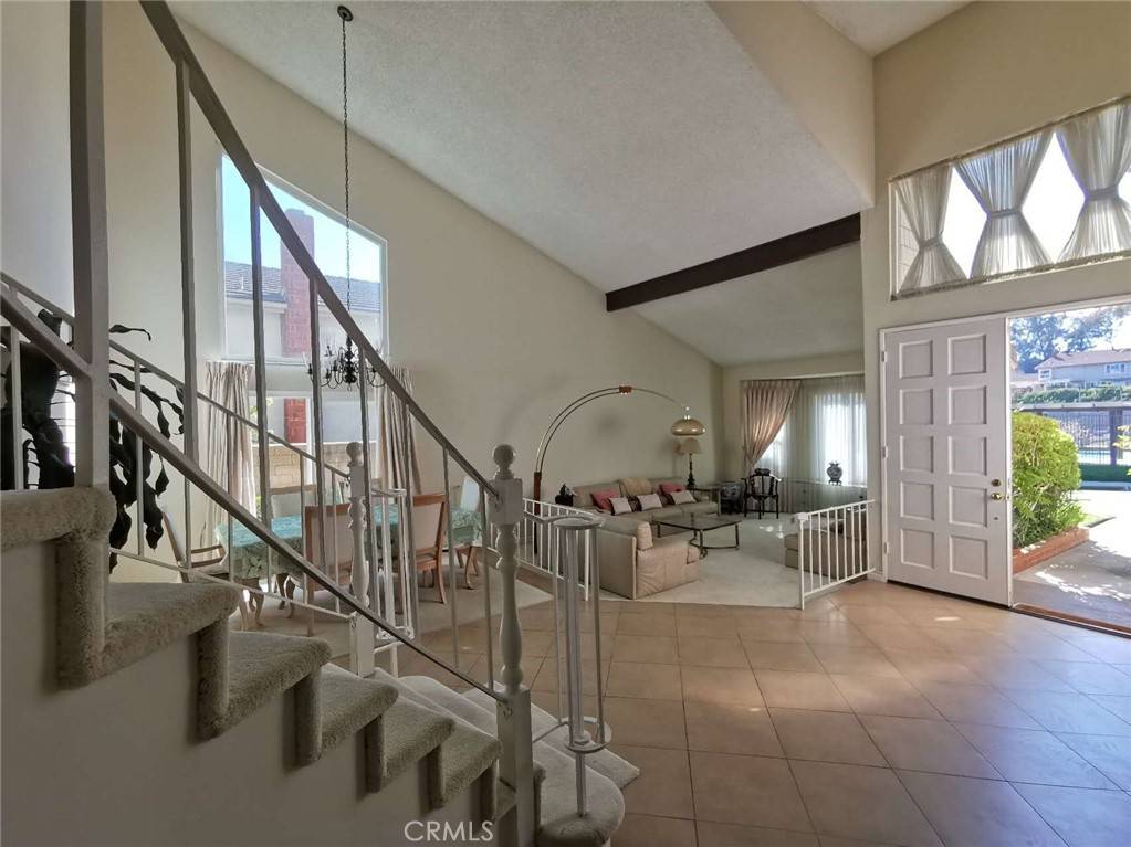 Fullerton, CA 92833,1812 Berkshire DR