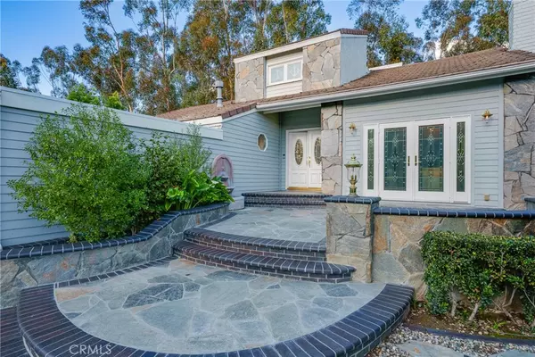 Lake Forest, CA 92630,25112 Carolwood