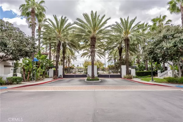 Buena Park, CA 90621,11 Travis RD