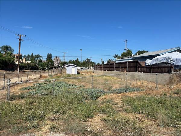 Chino Hills, CA 91709,0 Los Serranos BLVD